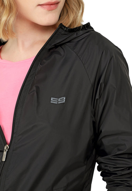 Chaqueta Rompeviento DEANA Negra